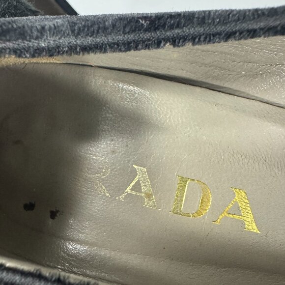 Prada Pointed Toe Black Velvet High Heel Pumps, Size 36.5 - Picture 14 of 16